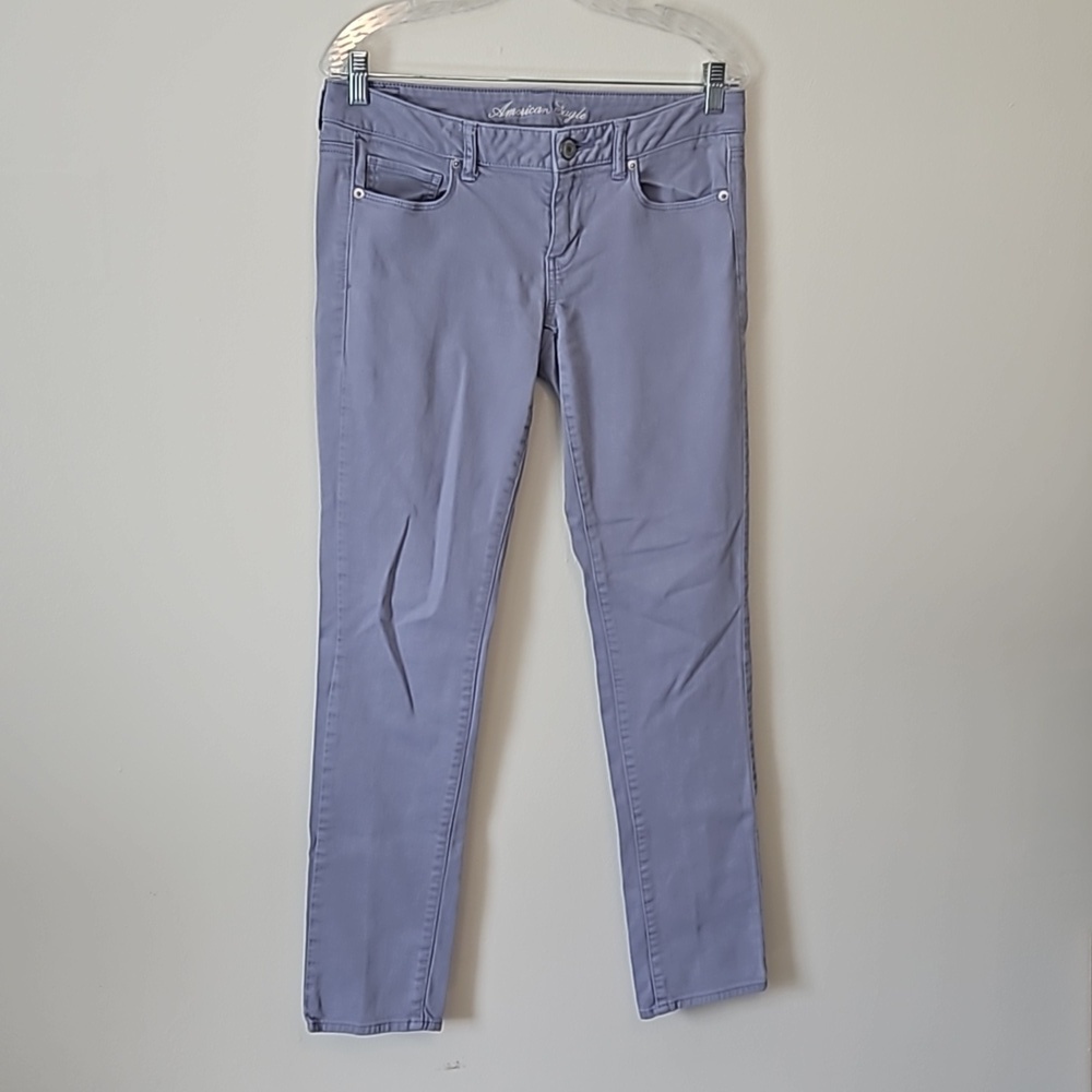 American Eagle Stretch Skinny Jeans Light Lavender Size 8 Regular EUC 🎯